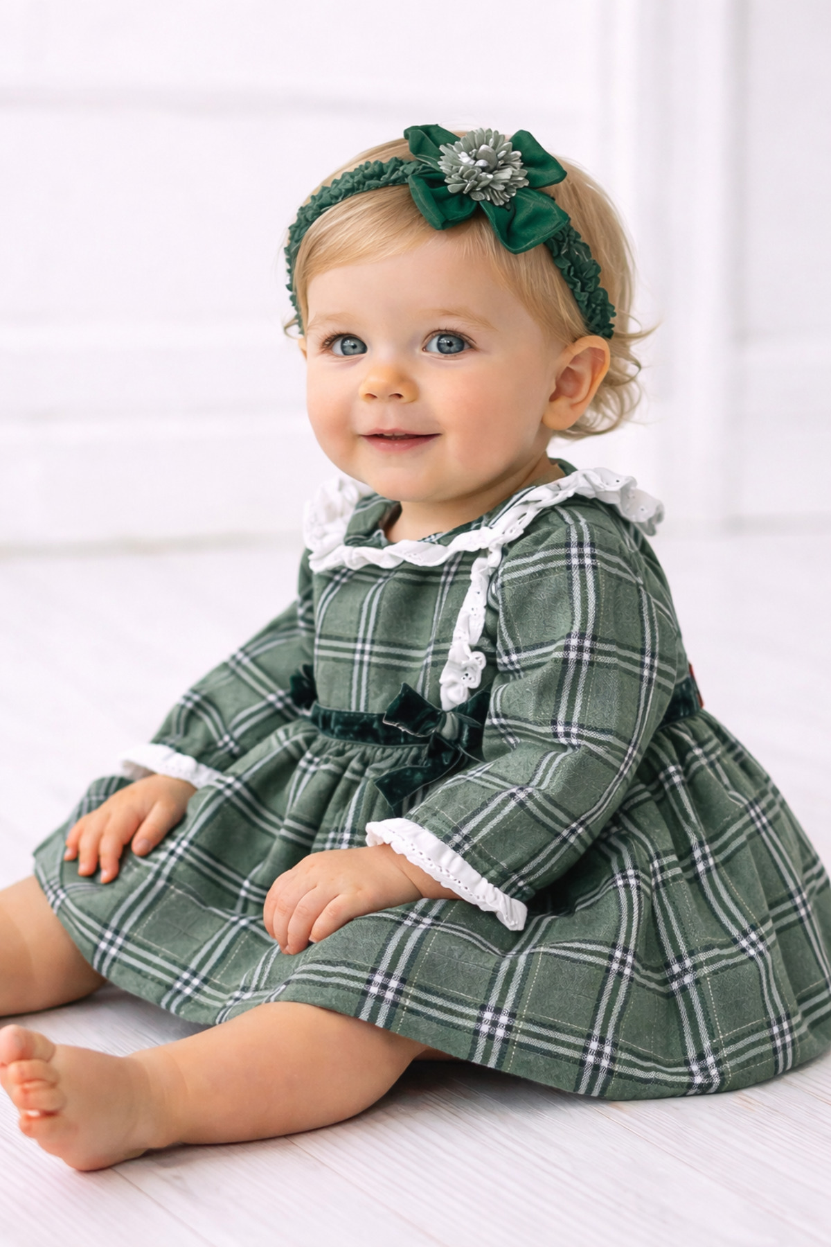 Yollo Kids Kız Bebek Uzun Kollu Kabarık Etekli Şık Elbise Ve Saç Bandı fotoğrafı 2 (önizleme)