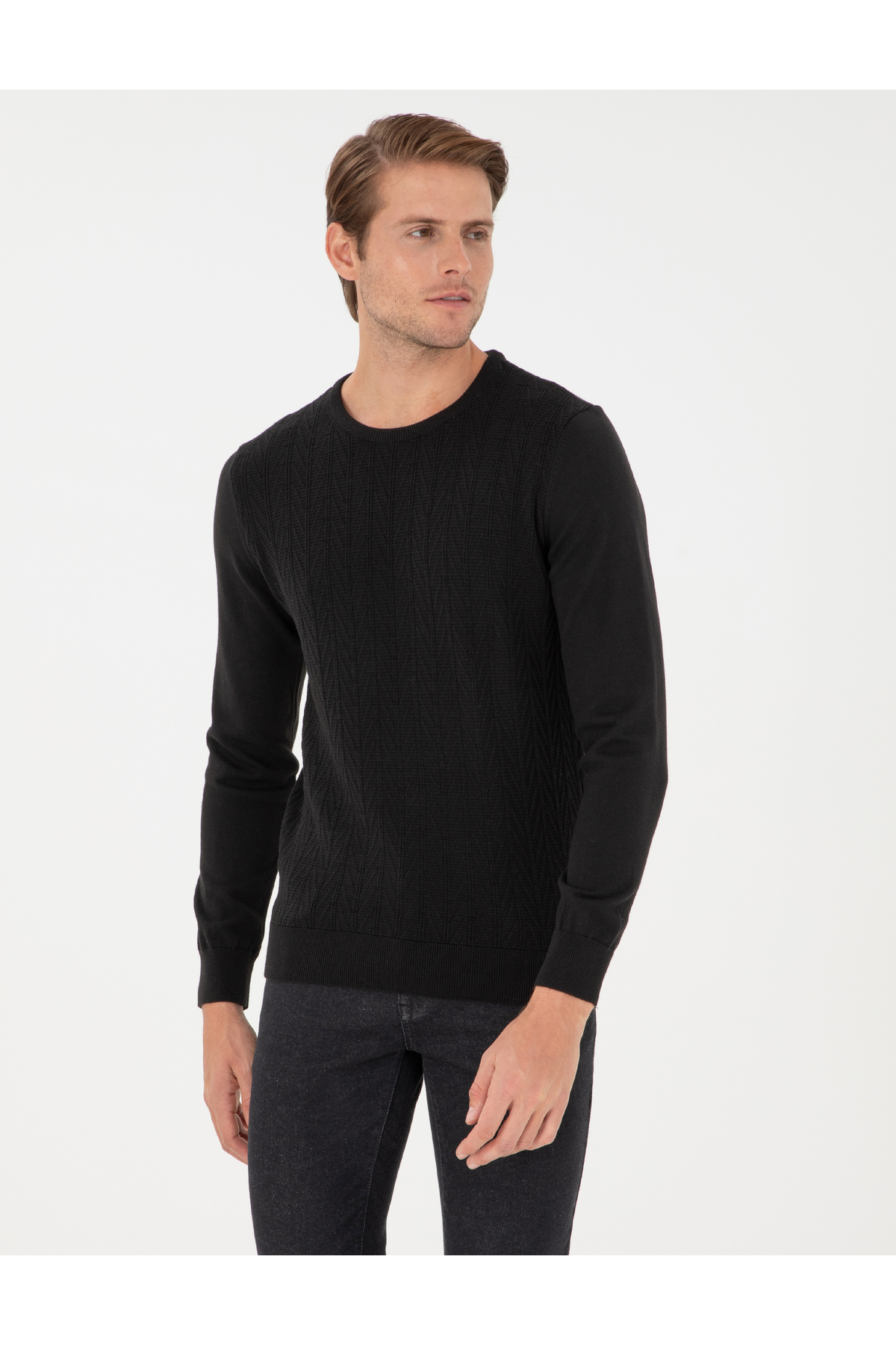 ژاکت بافتنی یقه گرد مشکی اسلیم فیت 50300499-VR046 پیر کاردین پلیور Pierre Cardin
