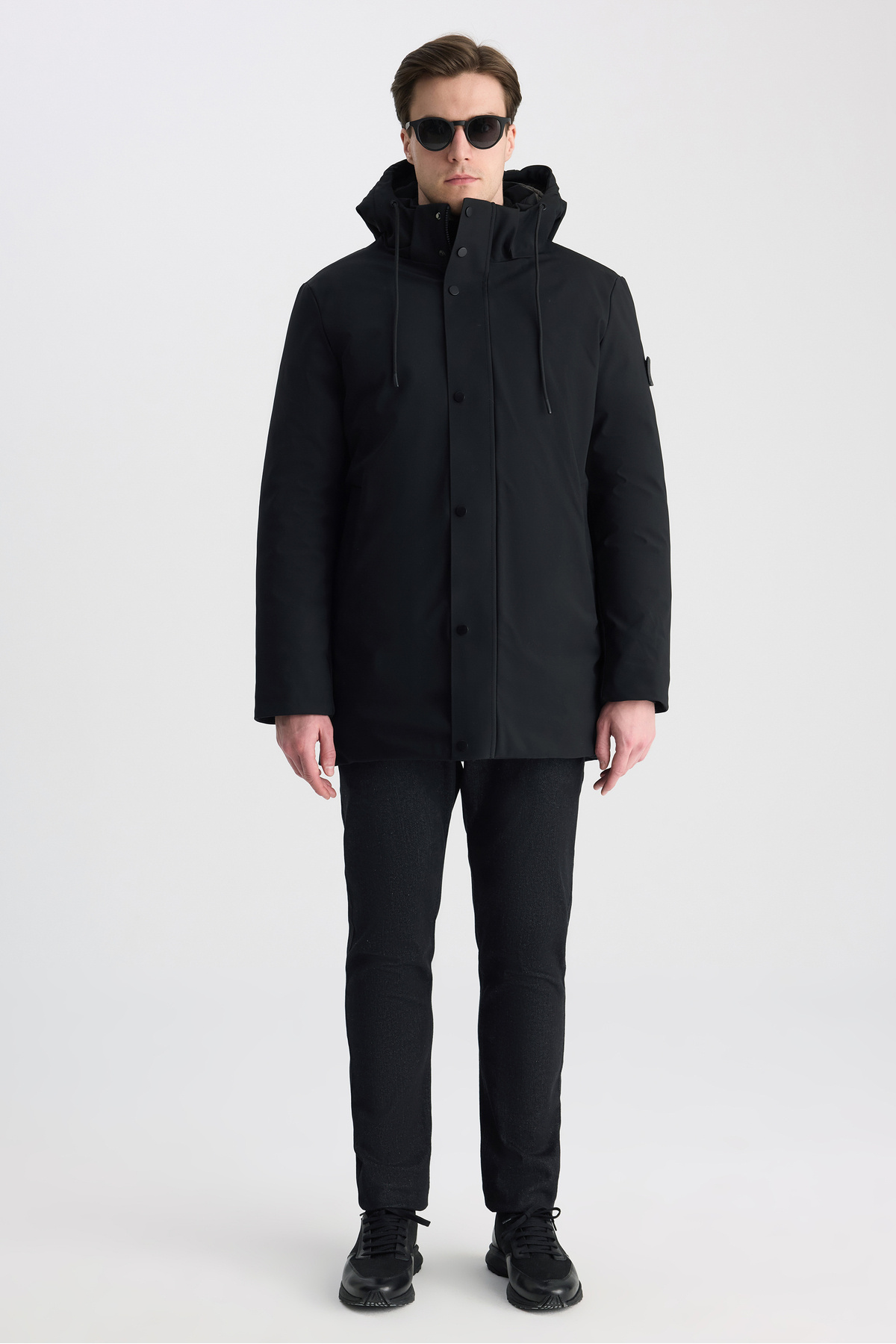 Ds Damat Regular Fit Siyah Düz Mont — مشکی 5HC070001035M — تصویر 4 از 8