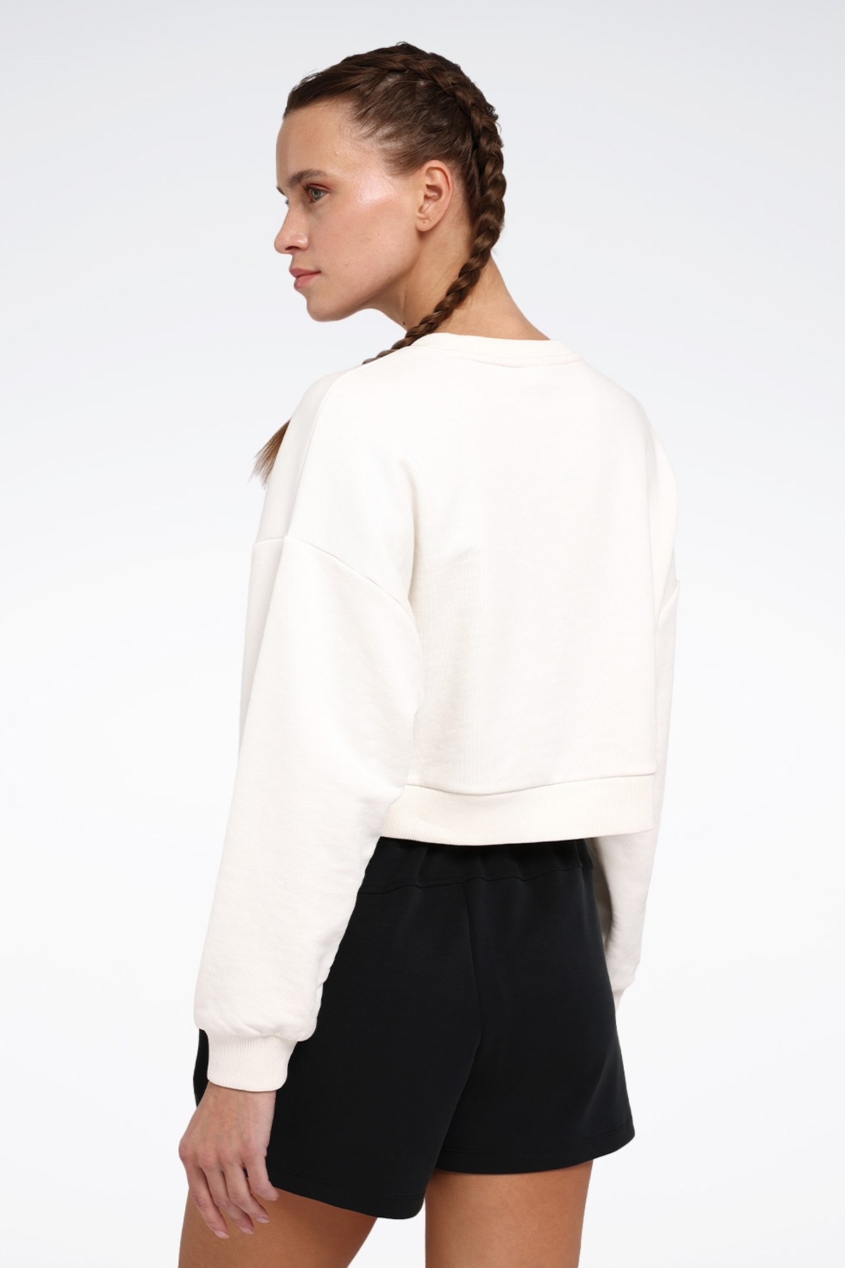 Reebok NEW ID CRP CREW Ekru Kadın Sweatshirt görsel 2