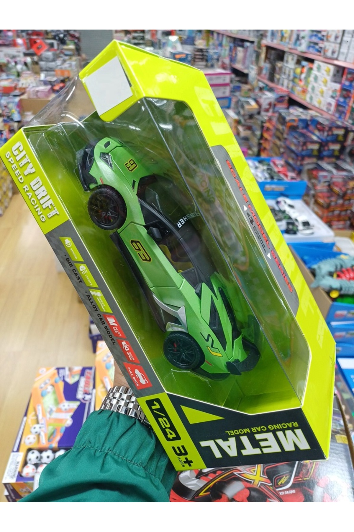 OYUNCAKSAHİLİ Lamborghini Aventador SVJ ışık ses Diecast Metal