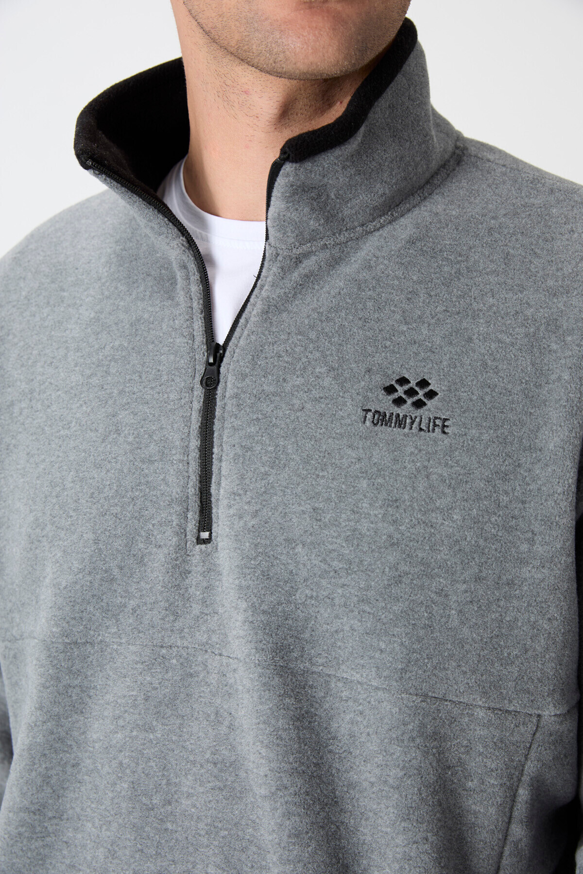 TOMMY LIFE Gri Melanj Yarım Fermuarlı Sweatshirt Slim Fit Dik Yaka Erkek Polar - 87891 görsel 4