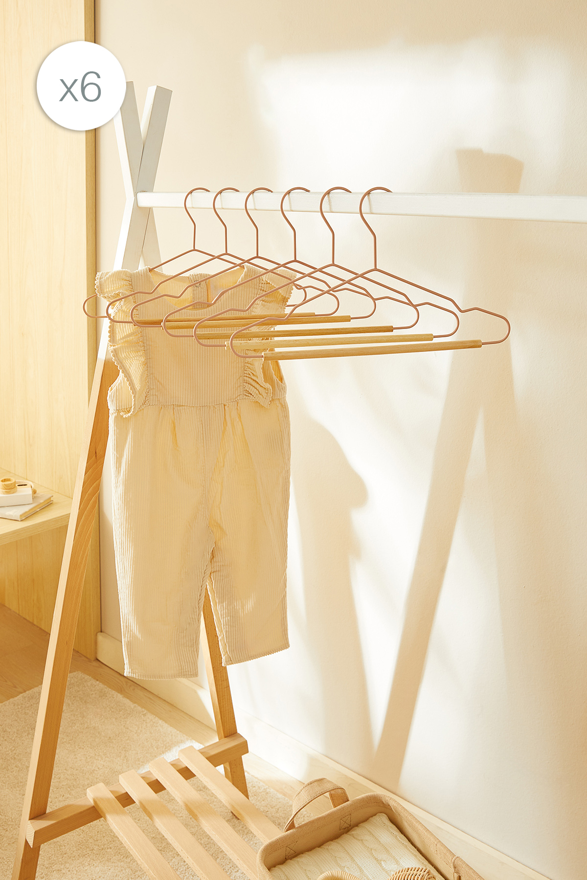6-Piece Wood Backed Matte Powder Pink Rubber Coated Metal Children's Clothes Hanger, Clothes Hanger
