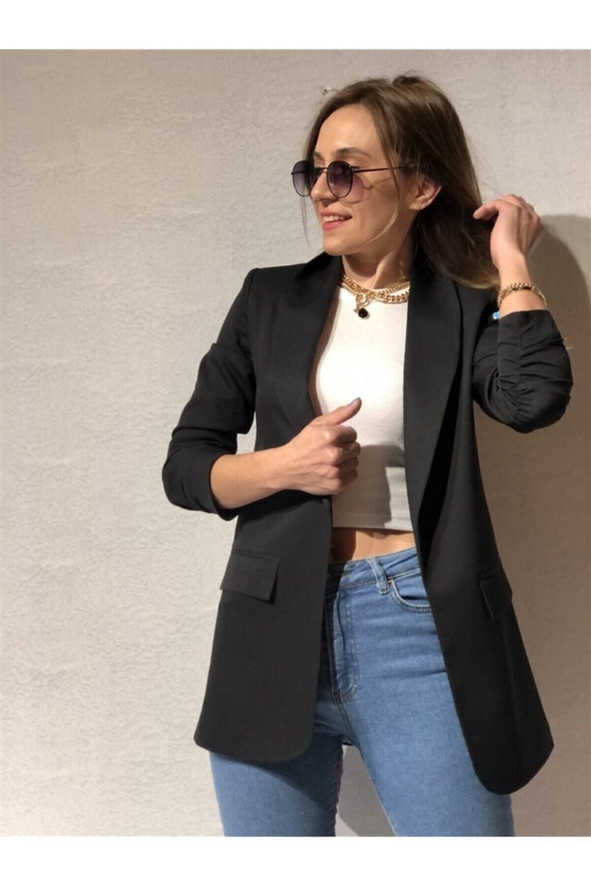 Siyah Büzgülü Astarlı Blazer Ceket - Şık ve Rahat