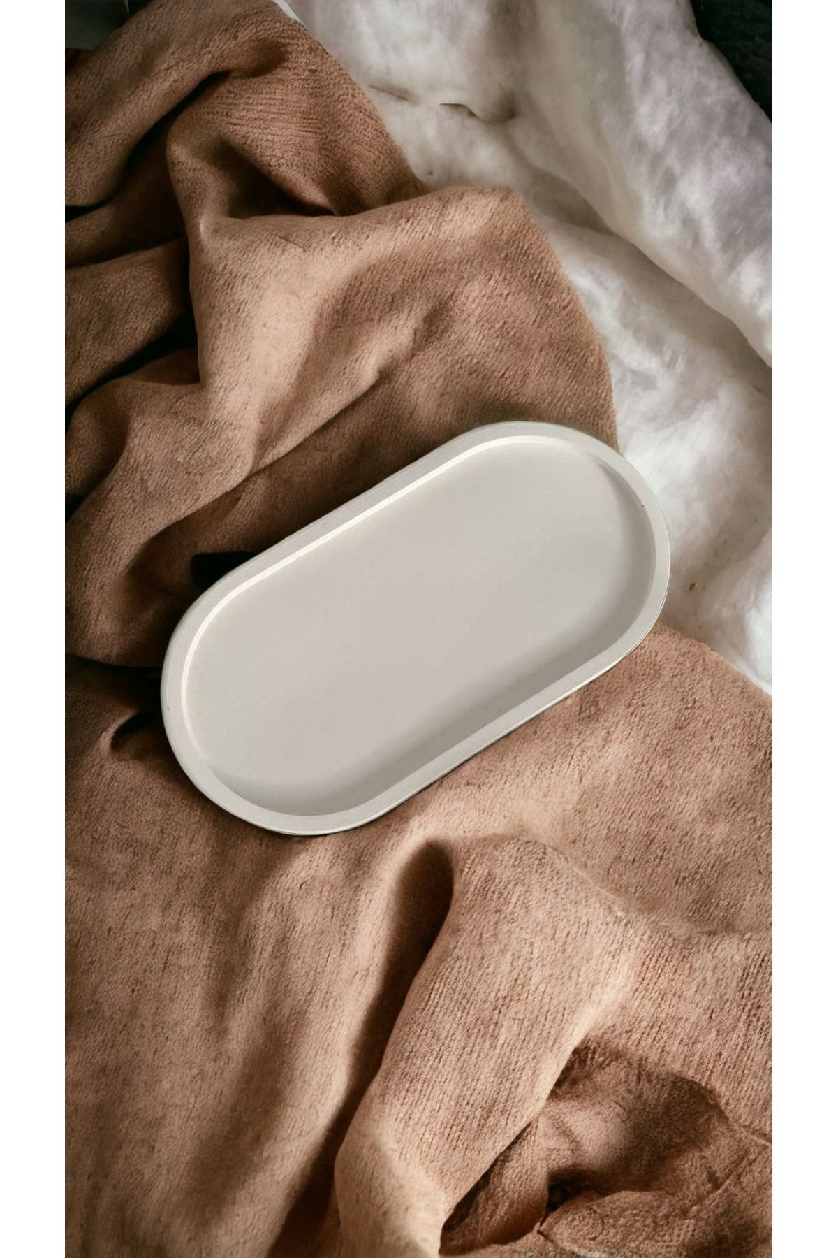 Decorative Gift Oval White Trinket Plate Jewelry Plate Candle Plate Candle Holder Organizer