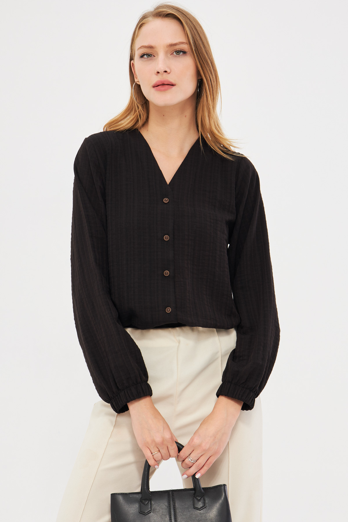 armonika  Kadın Siyah Kolu Lastikli Bürümcük Gömlek ARM-24K001002 - Görsel 4