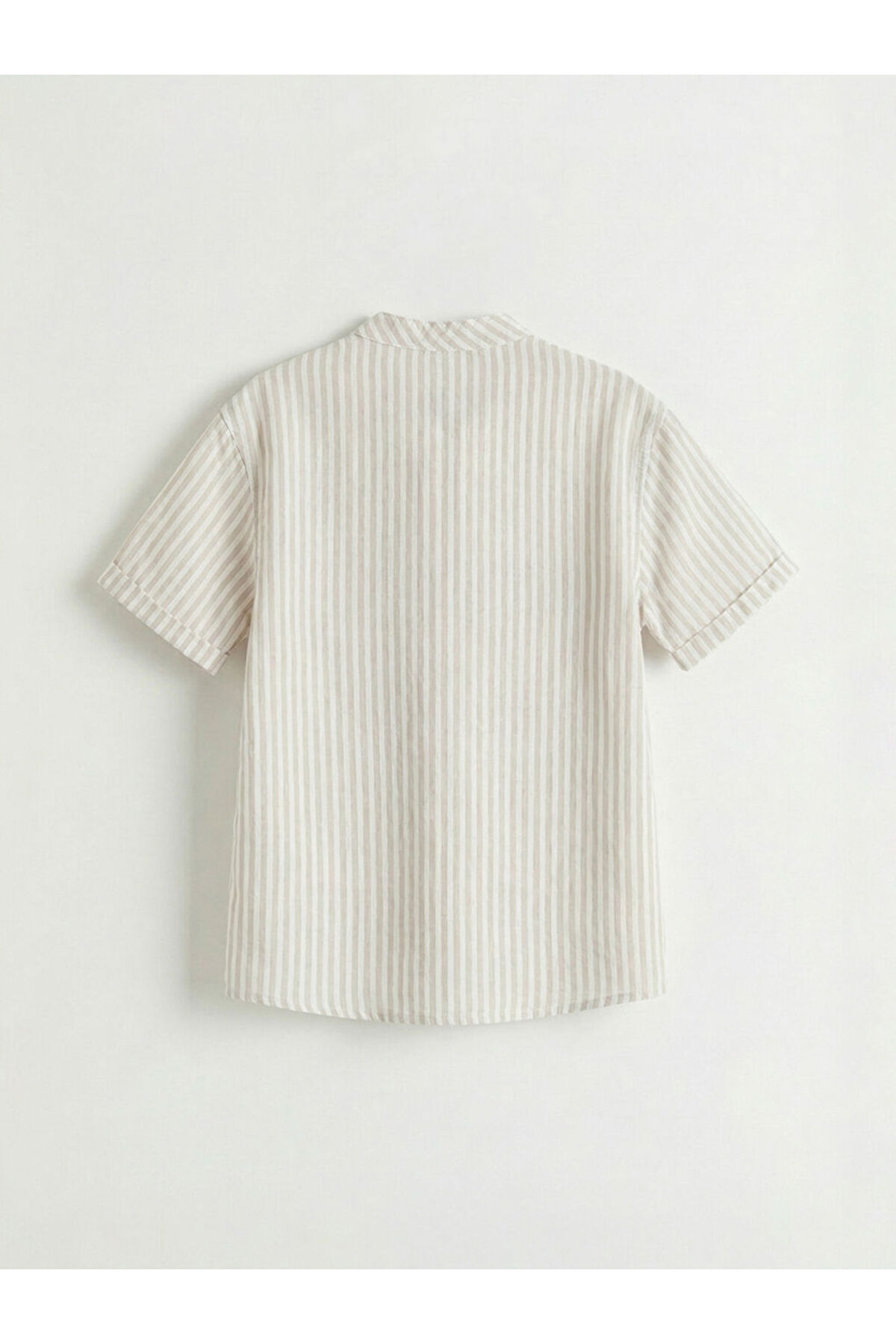 LC Waikiki Bej Hakim Yaka Kısa Kollu Çizgili Erkek Çocuk Gömlek fotoğrafı 2 (önizleme)