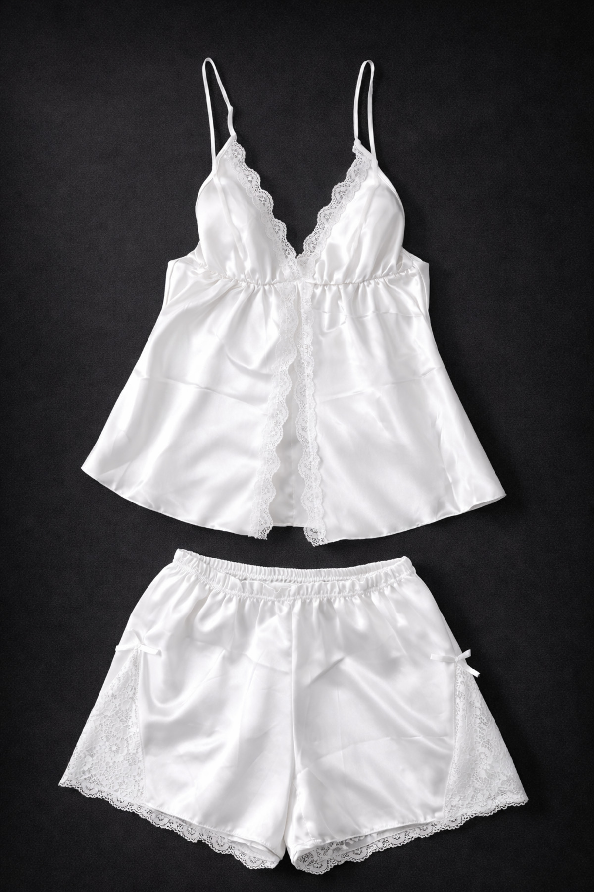 elarissa Şortlu saten takım gecelik