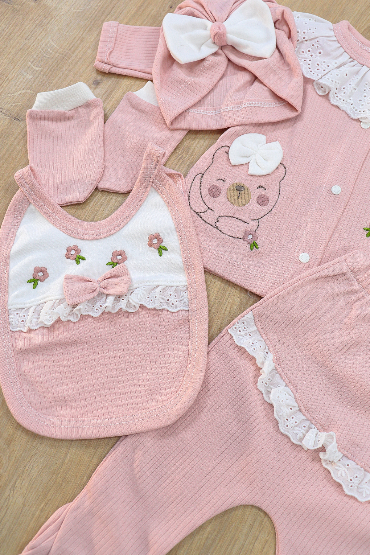 Sitilin Kız Bebek Fistolu Lüks Süslü İşlemeli 5 Li Hastane Çıkışı Yenidoğan Set STL7167 fotoğrafı 4 (önizleme)