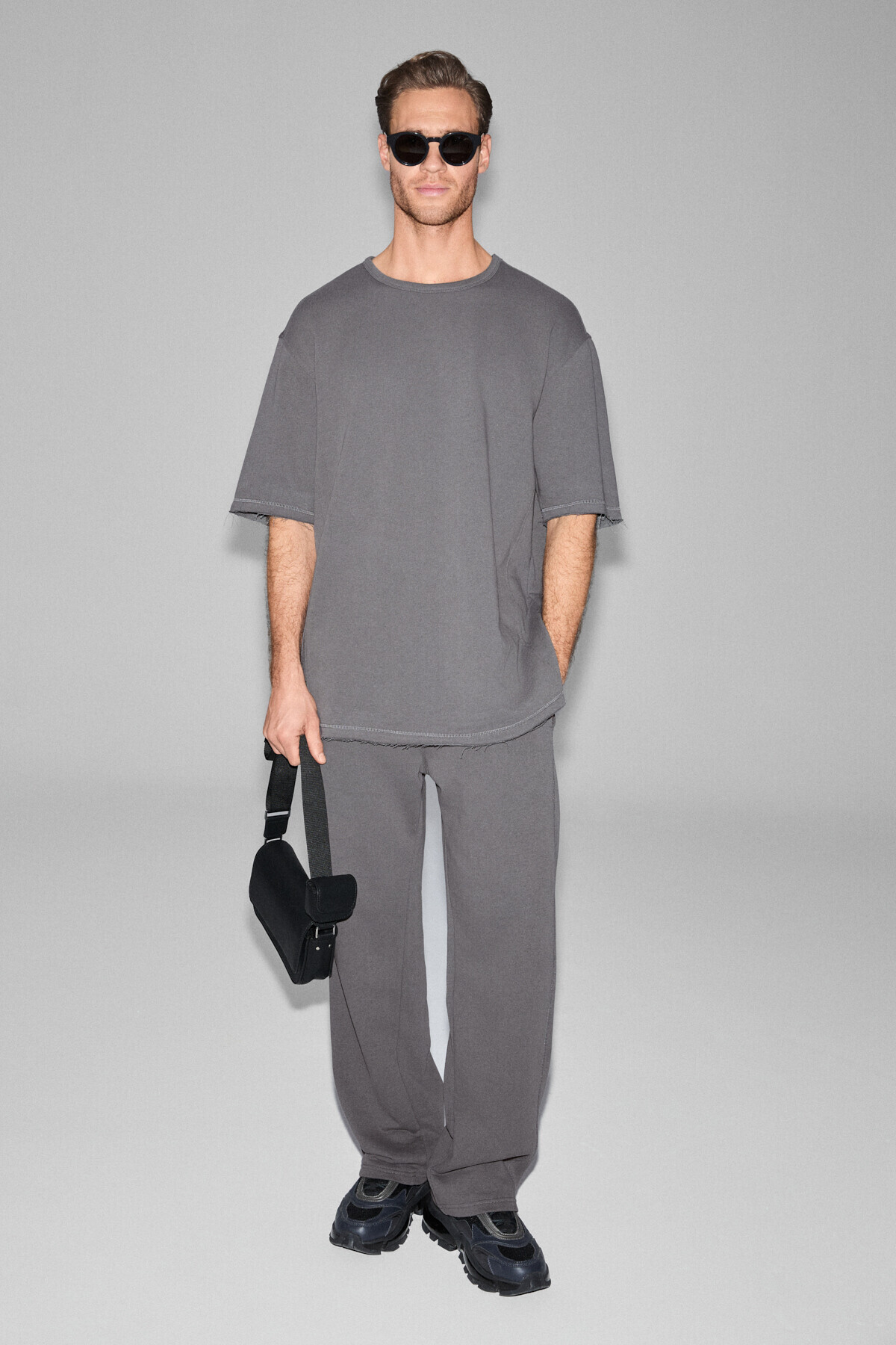 GRIMELANGE  EASY Erkek Pamuklu Bisiklet Yaka Beli Lastikli Kordonlu Çift Cepli Regular Antrasit Eşofman Takımı