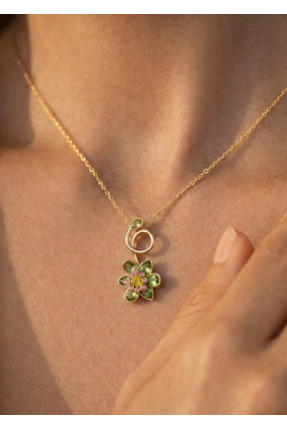MORVICA Paslanmaz Yeşil Çiçek Modelli Gold Çelik Kolye