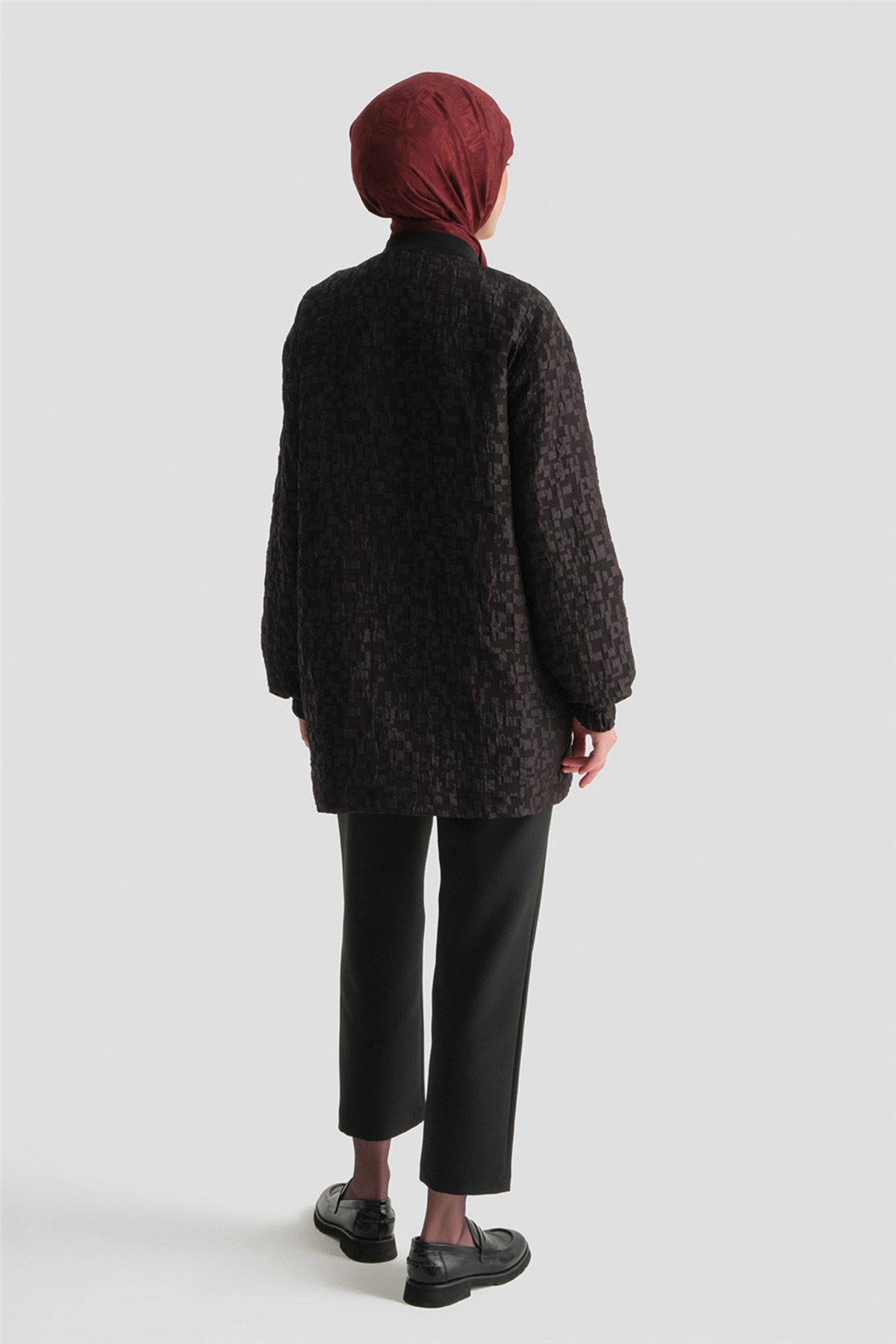 Armine  Jakarlı Cepli Ceket Siyah - Görsel 5