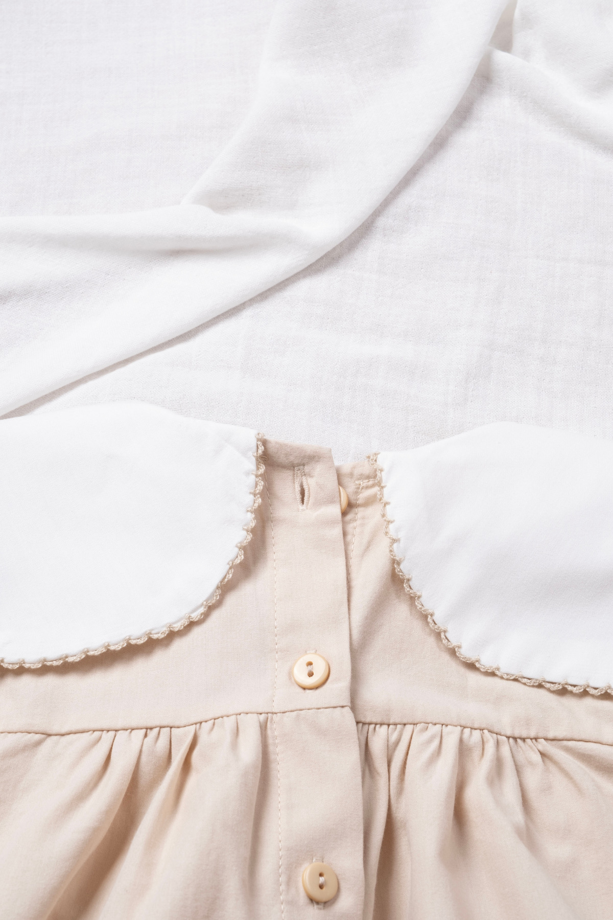 Vauva Nakışlı Elbise Kız Çocuk Yakalı Nakış Detaylı Bayramlık Elbise fotoğrafı 5 (önizleme)