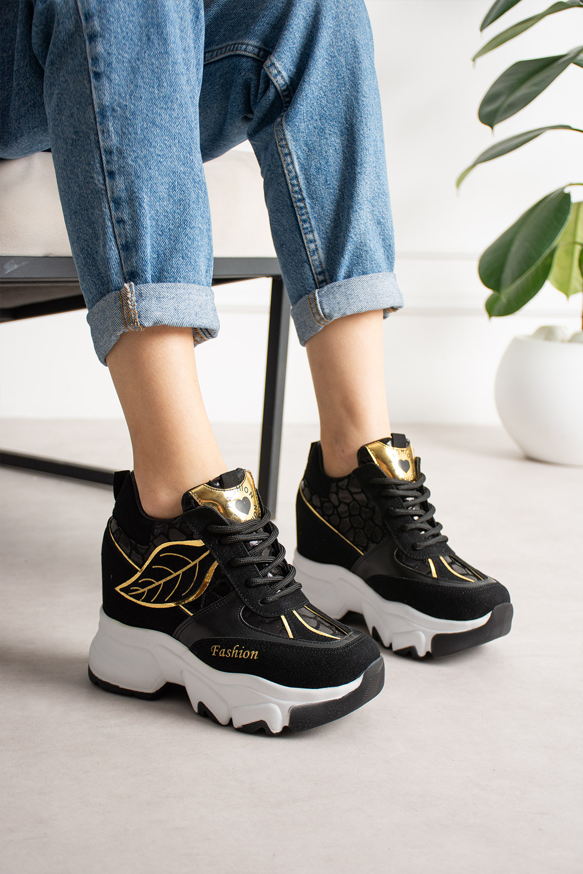LEYDİ SHOES Celta Siyah Leopar Gizli Topuklu Spor görsel 2