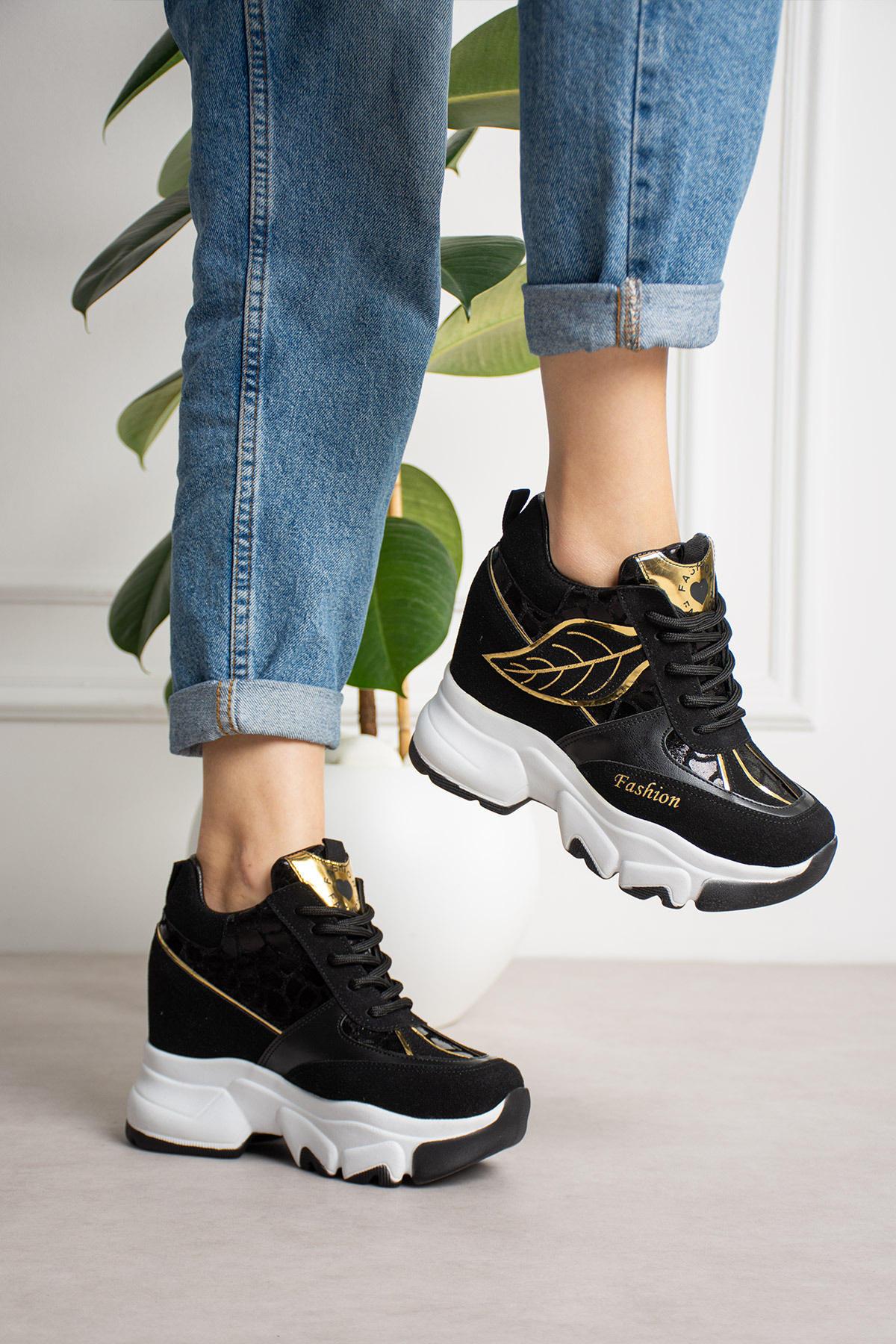 LEYDİ SHOES Celta Siyah Leopar Gizli Topuklu Spor