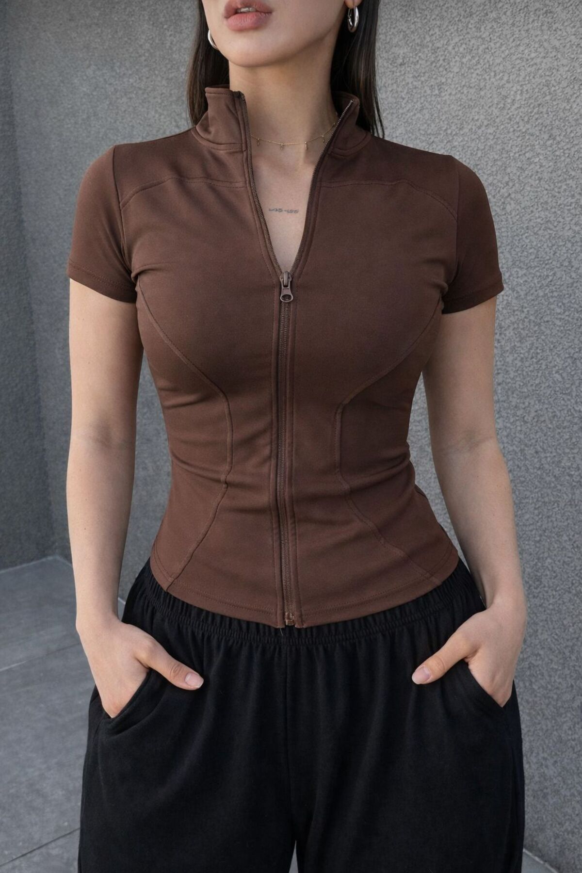 EDVESS Fermuarlı Estetik Crop T-shirt
