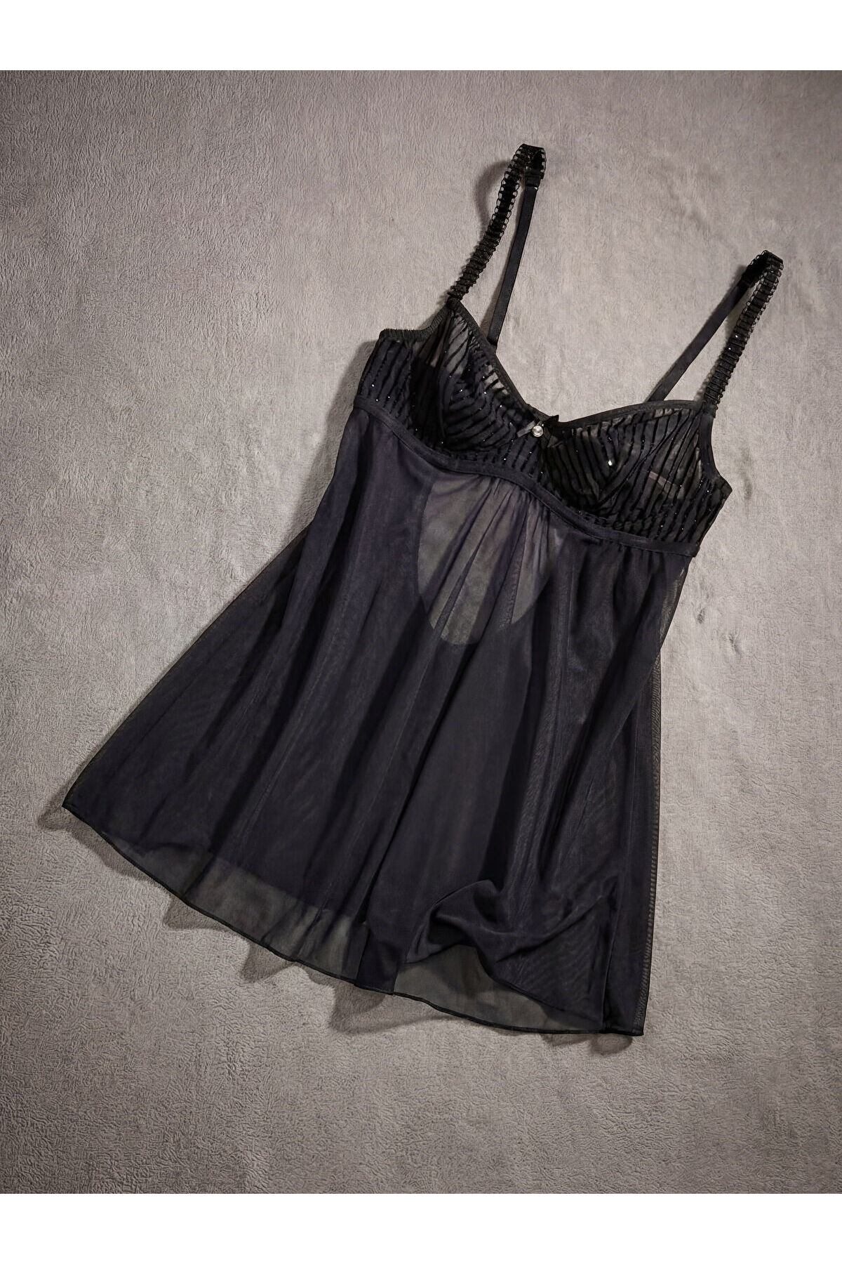 LC Waikiki Meral Collection Siyah V Yaka Dantelli Babydoll