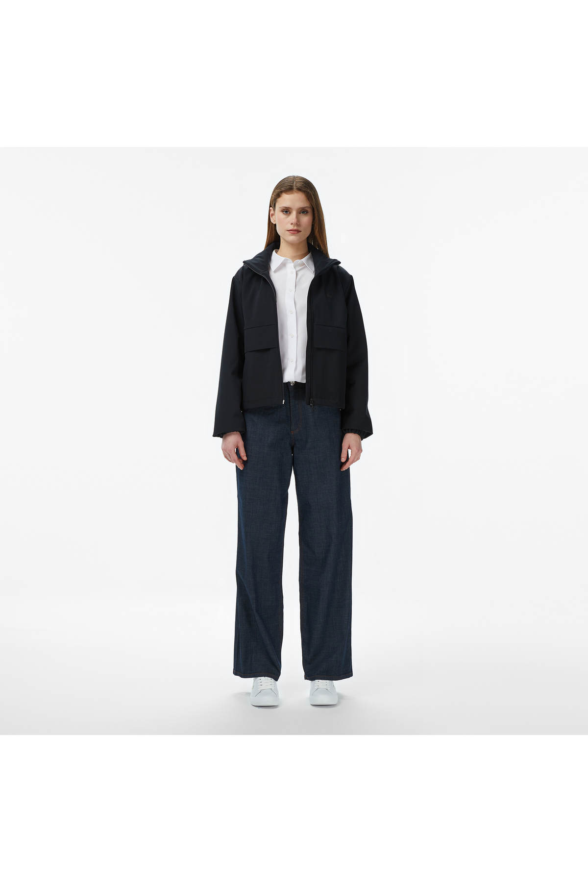 Lacoste Kadın Regular Fit Kapüşonlu Baskılı Siyah Yağmurluk görsel 5