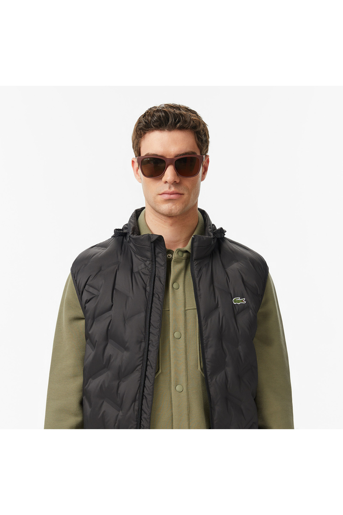 Lacoste Erkek Regular Fit Dik Yaka Kapitone Siyah Yelek görsel 2