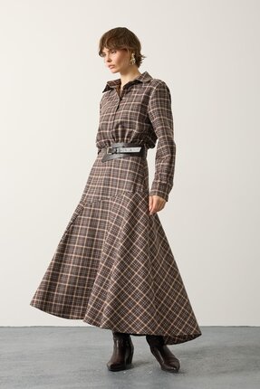 LaliCo Kadın Gömlek Yaka Beli Kemerli Ekose Desenli Kahverengi Elbise