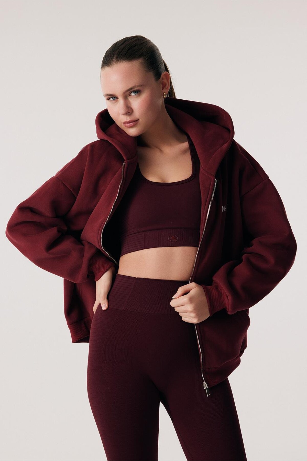 Oishii Rei Loungewear Fermuarlı ve Kapşonlu Sweatshirt Bordo