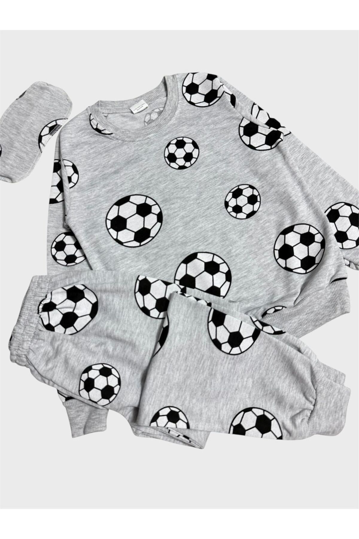 ALİŞ KİDS Erkek Çocuk Pamuklu Gri Futbol Topu Desenli Uzun Kollu Göz Bantlı Mevsimlik Pijama Takımı fotoğrafı 4 (önizleme)
