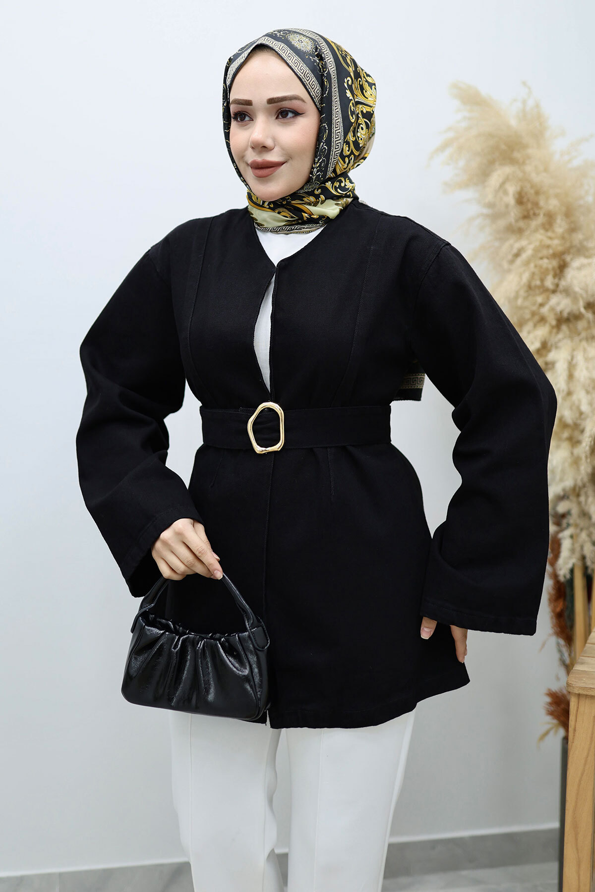 Tesettür Dünyası  Kemerli Kot Ceket TSD250251 Siyah