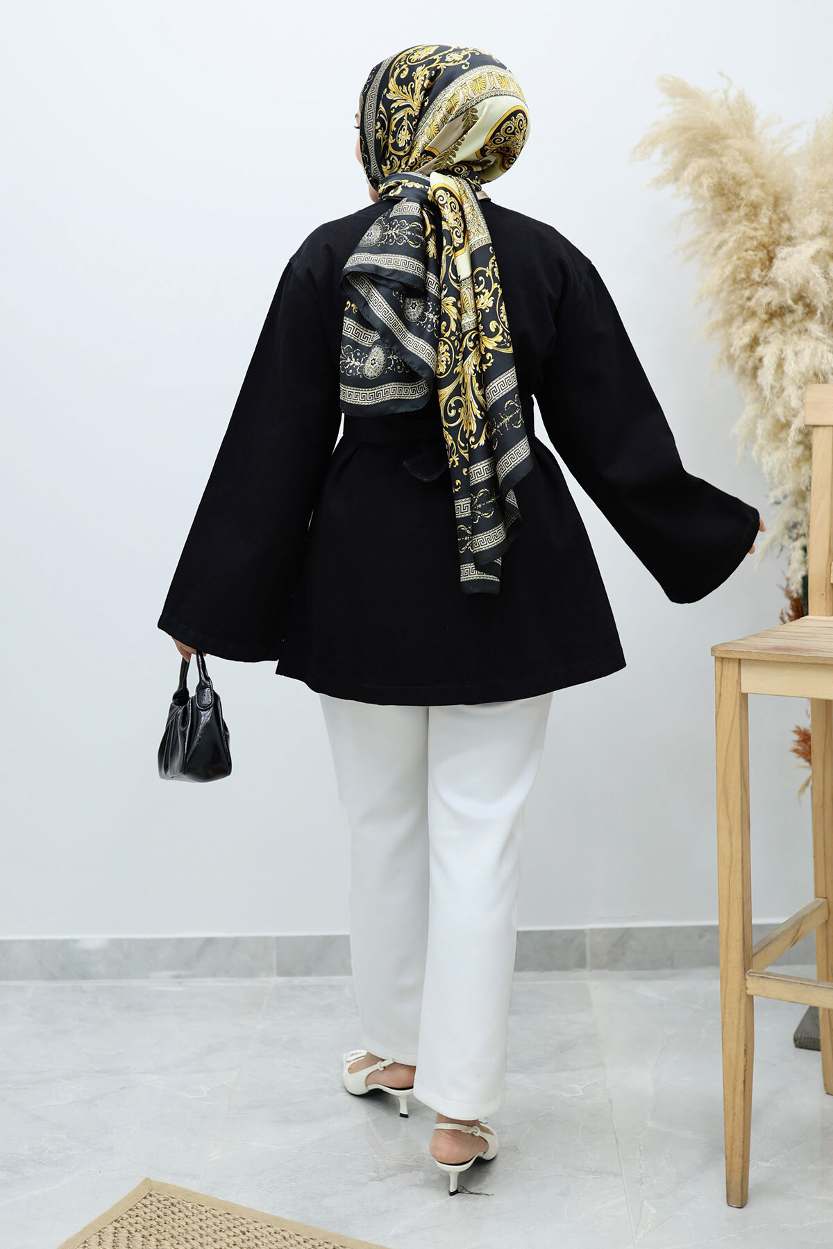 Tesettür Dünyası  Kemerli Kot Ceket TSD250251 Siyah - Görsel 6