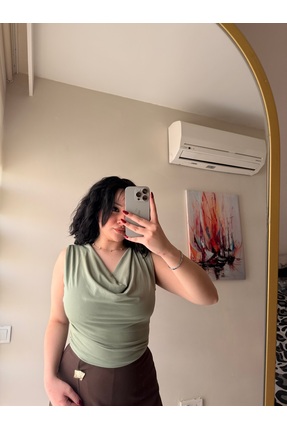 dessi butik Haki Degaje Yaka Likralı Sandy Kadın Bluz