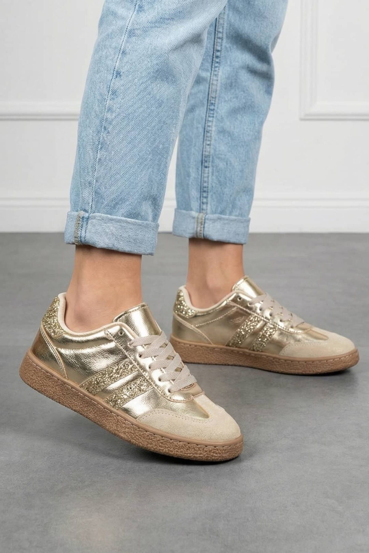 NAVİSHOES Gold Kadın Retro Sneaker Şeritli Günlük Spor Ayakkabı 122NAV