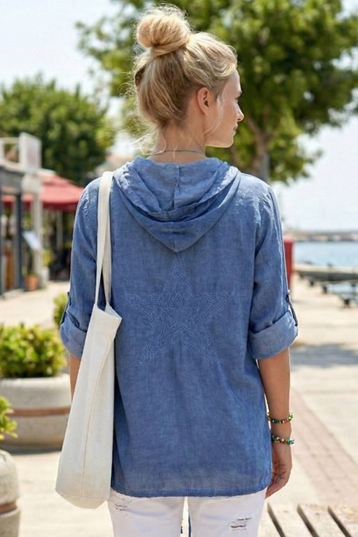 Chiccy  Mavi Uzun Kol Arkası Yıldız Desenli Omuzları File Ve Yıldız Detaylı Casual Dokuma Ceket 0 0 - Görsel 2