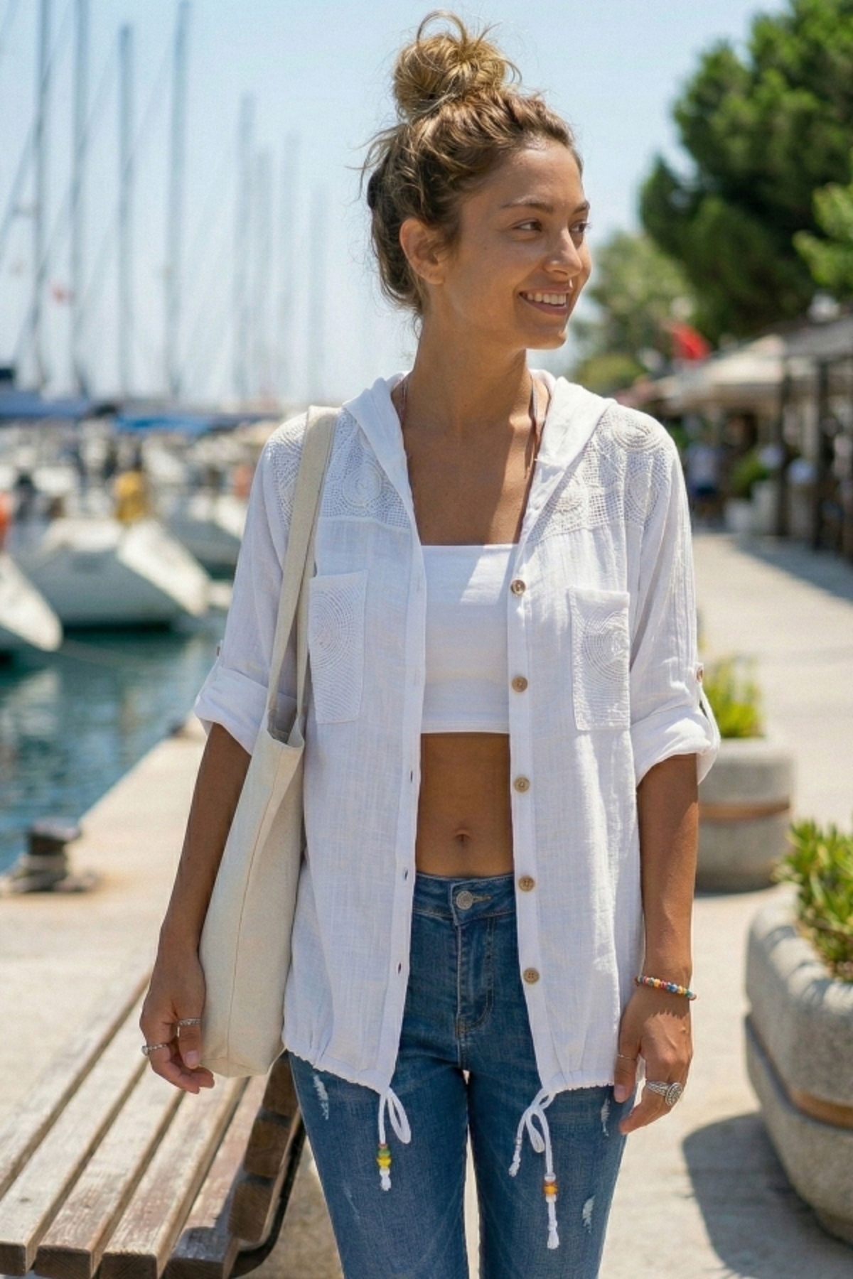 Chiccy  Beyaz 3/4 Kol Cepli Önü Nakışlı Casual Dokuma Ceket 70 65