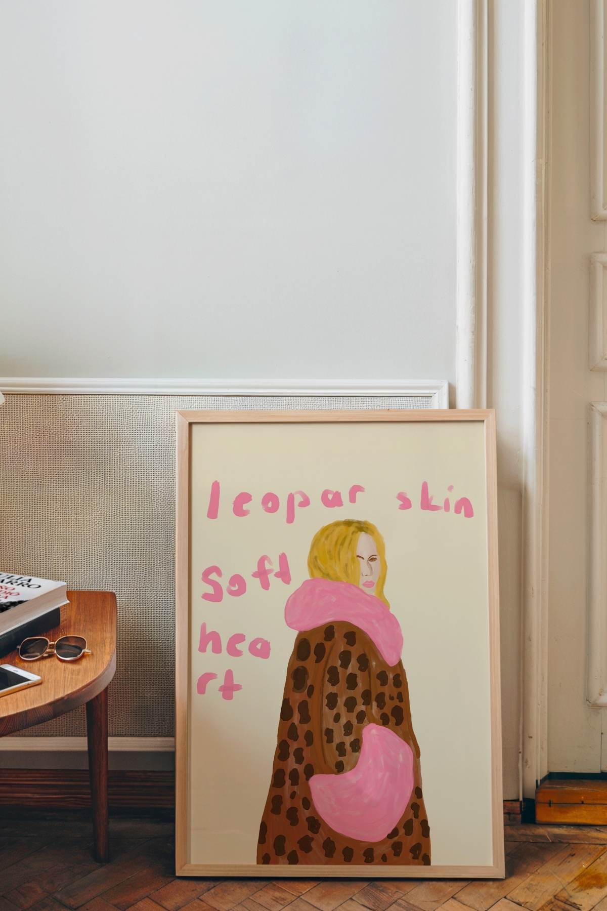 Leopar Desenli Kadın Figür Poster Moda Temalı Modern Sanat Dekoratif Duvar Tablosu Çerçevesiz
