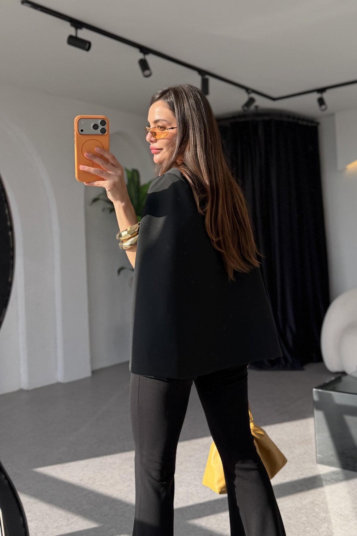 Gizem Ecemiş Leny Siyah Panço Ceket görsel 3