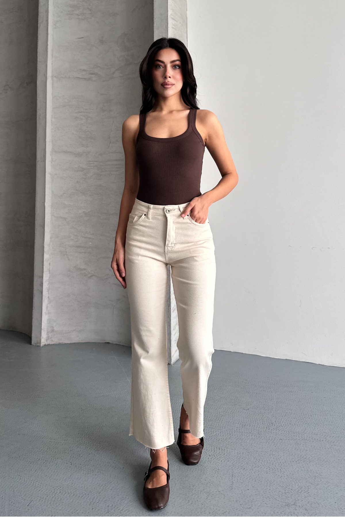 macharel jeans  Bej Boy Fit Kesik Paça Jean - Görsel 5