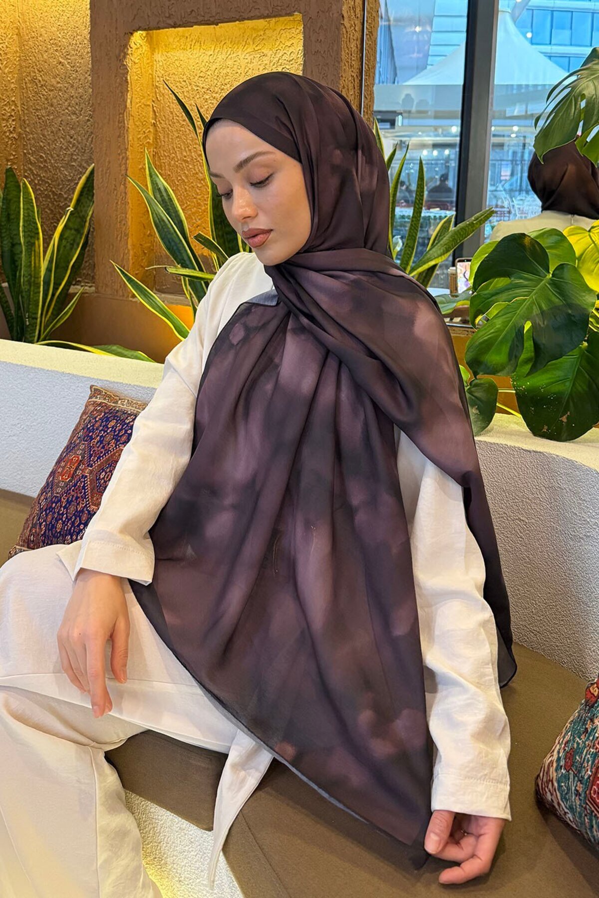 lamelif Batik Desen Soft Şal Mürdüm görsel 3