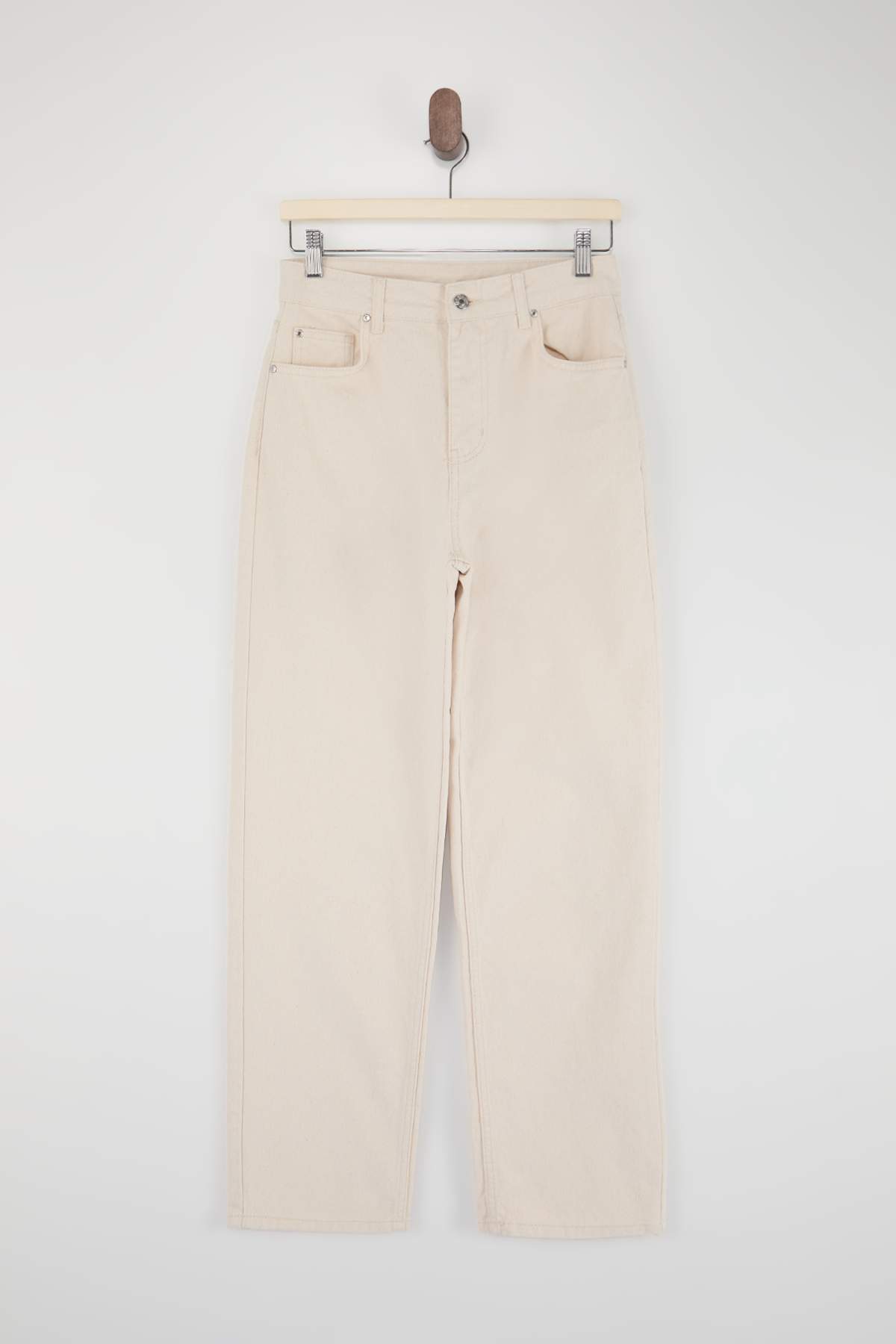 Trendyolmilla  Ekru Yüksek Bel YENİ MOM %100 Pamuk Non-Stretch Jeans TWOAW26JE00273 - Görsel 7