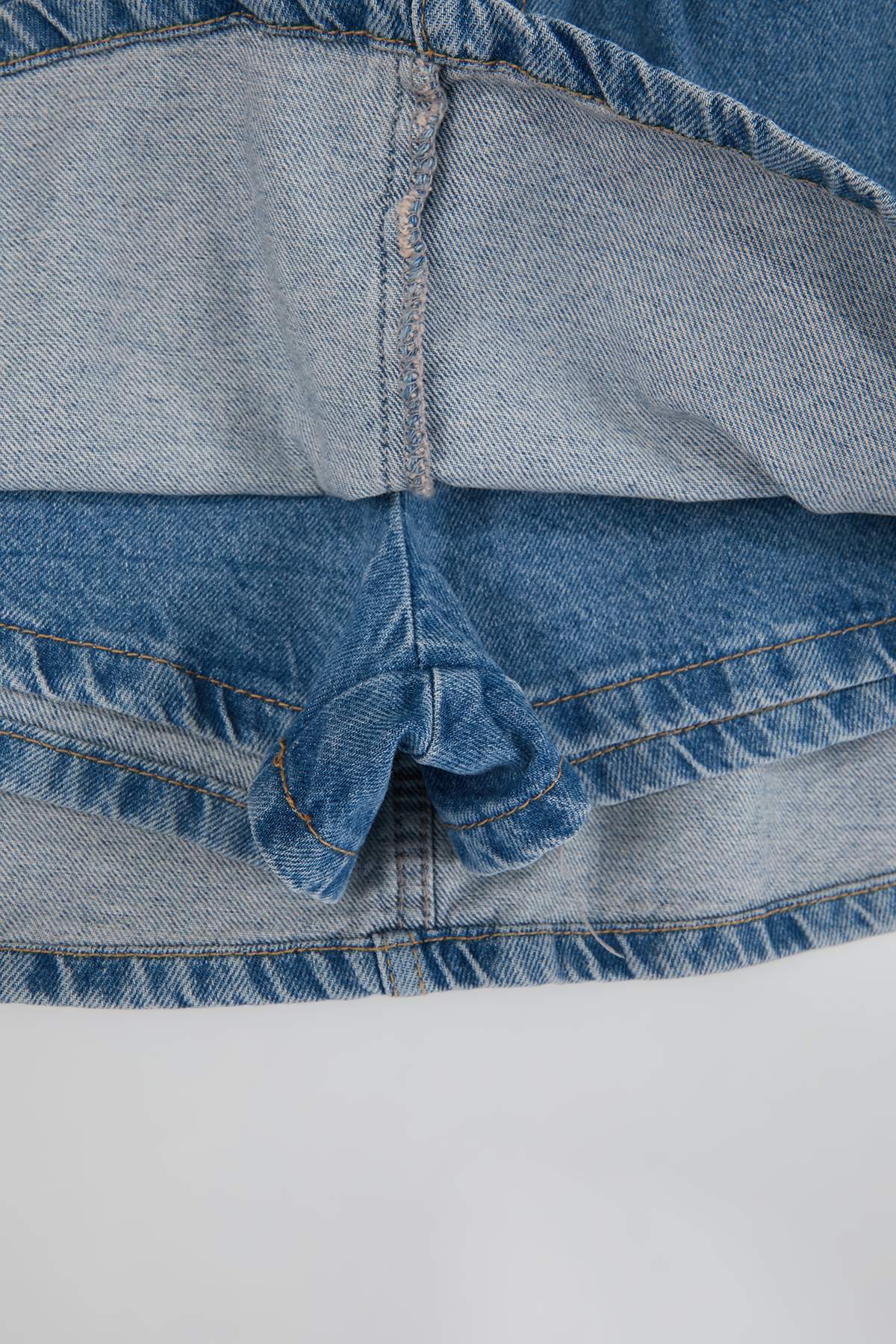 Trendyolmilla  Teen Mavi Mini Denim Şort Etek TWOSS26SR00041 - Görsel 3