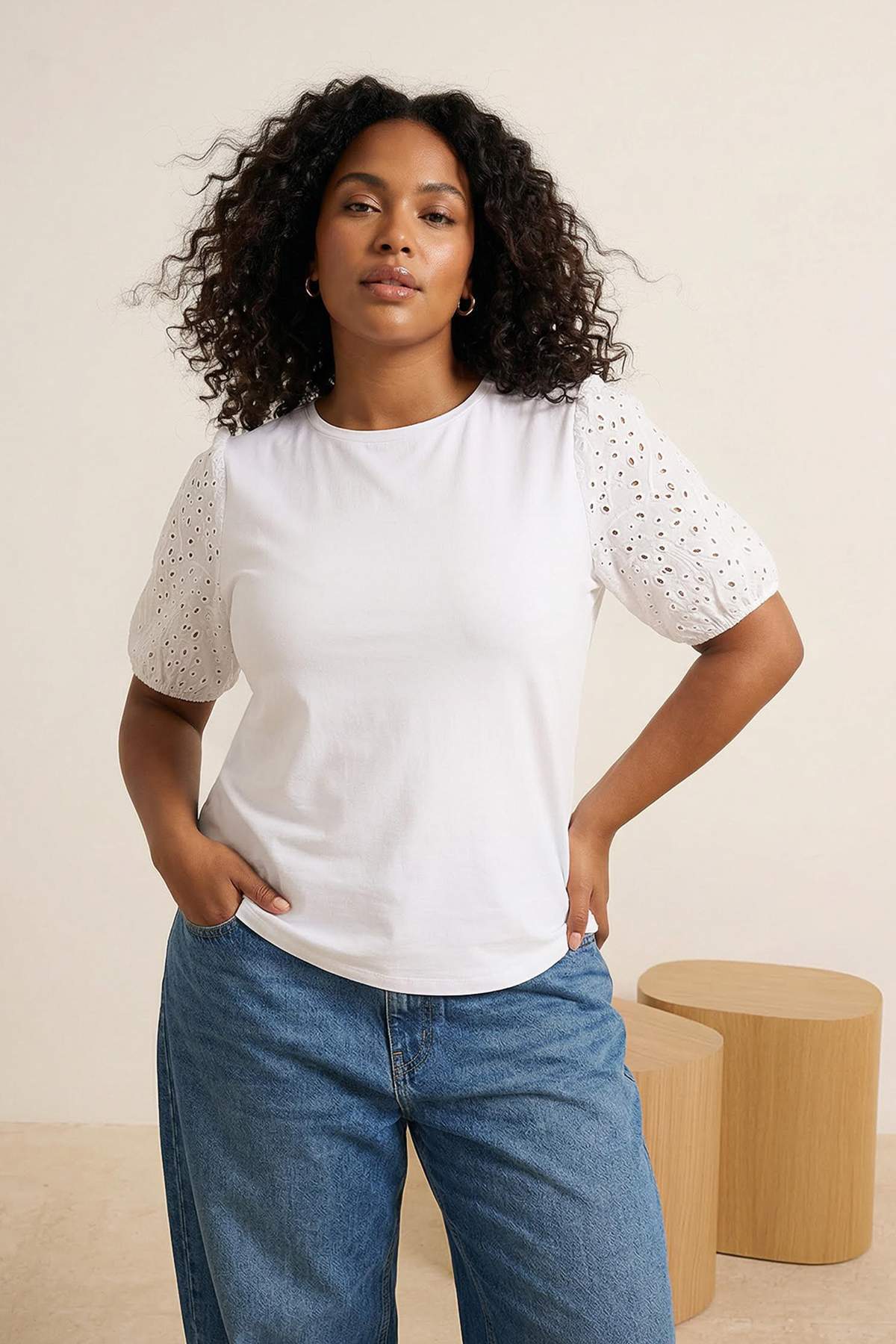 Trendyol Curve Ecru Weiche Stoffbluse mit Rüschenärmeln aus 100 % Baumwolle, ...