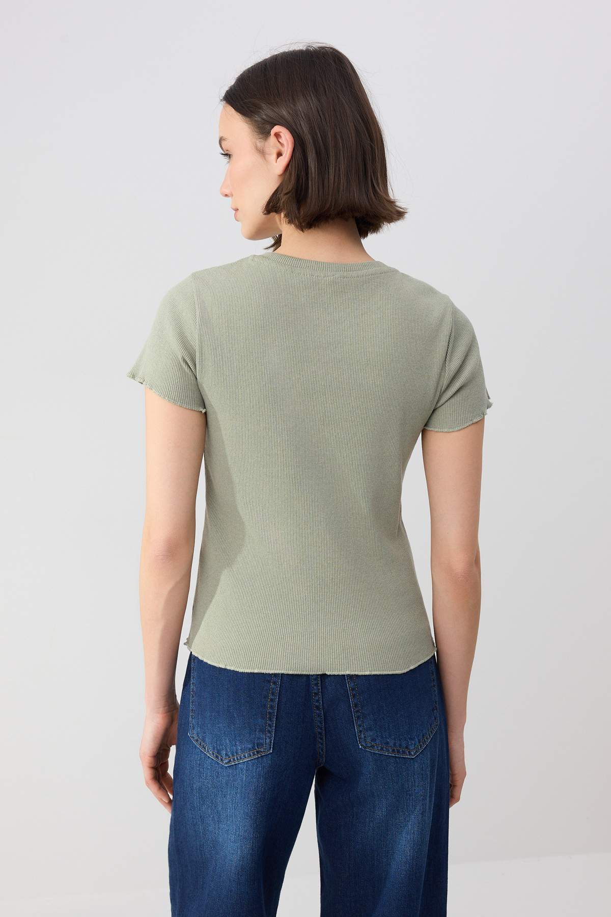 Trendyolmilla  Wardrobe Essentials-Lacivert-Haki 2'li Paket Fitted/Vücuda Oturan Esnek Örme T-Shirt TWOSS26TS00154 - Görsel 8