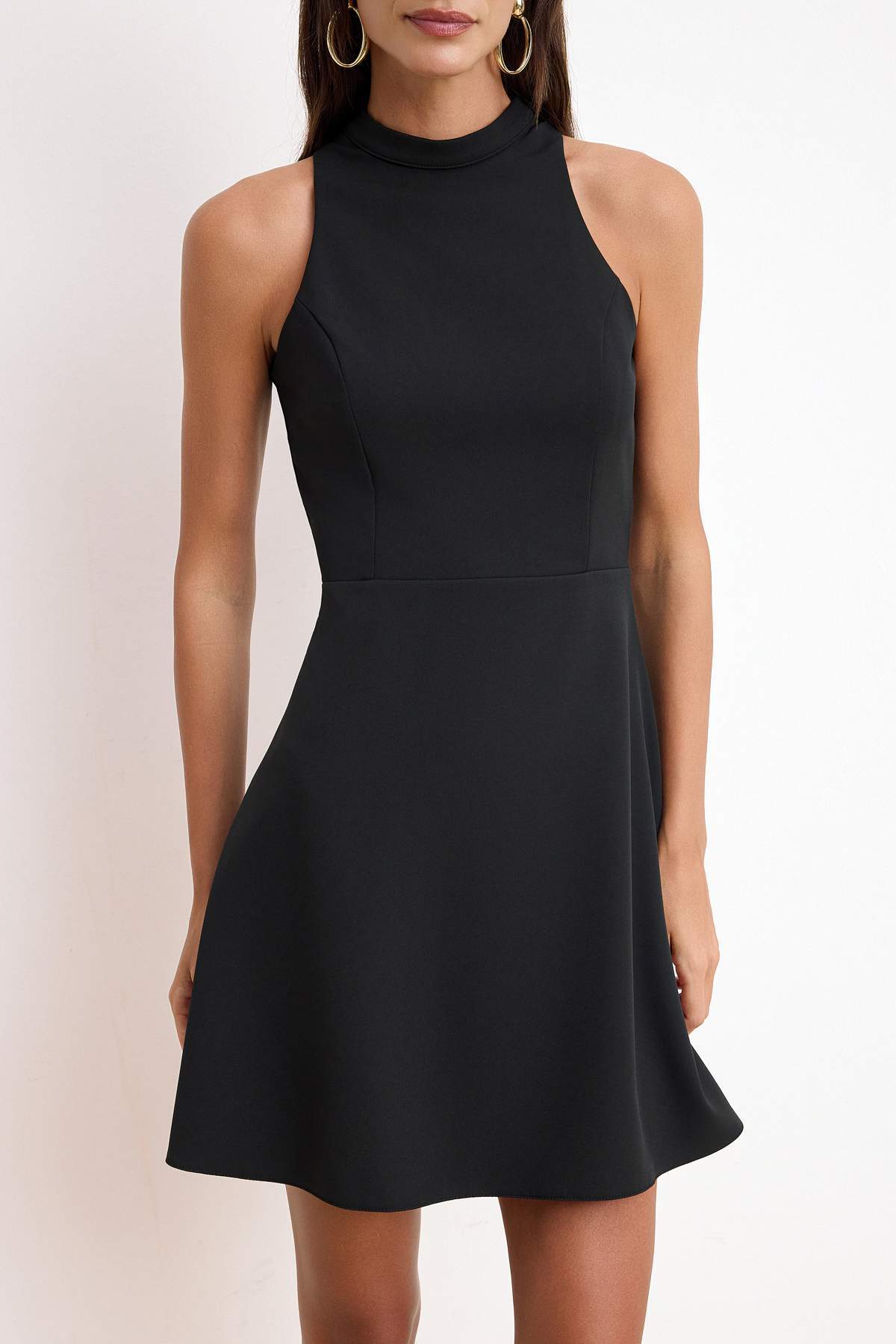 zenska-kratka-mini-haljina-bez-rukava