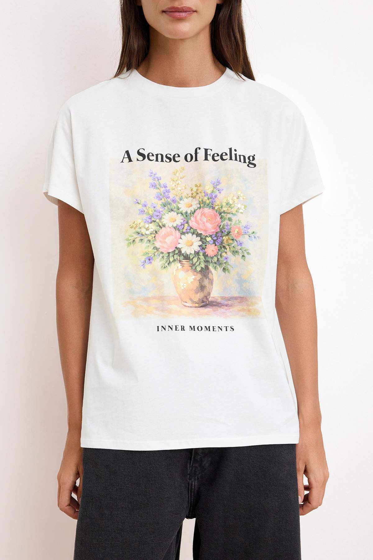 zenska-t-shirt-majica-sa-cvjetnim-printom