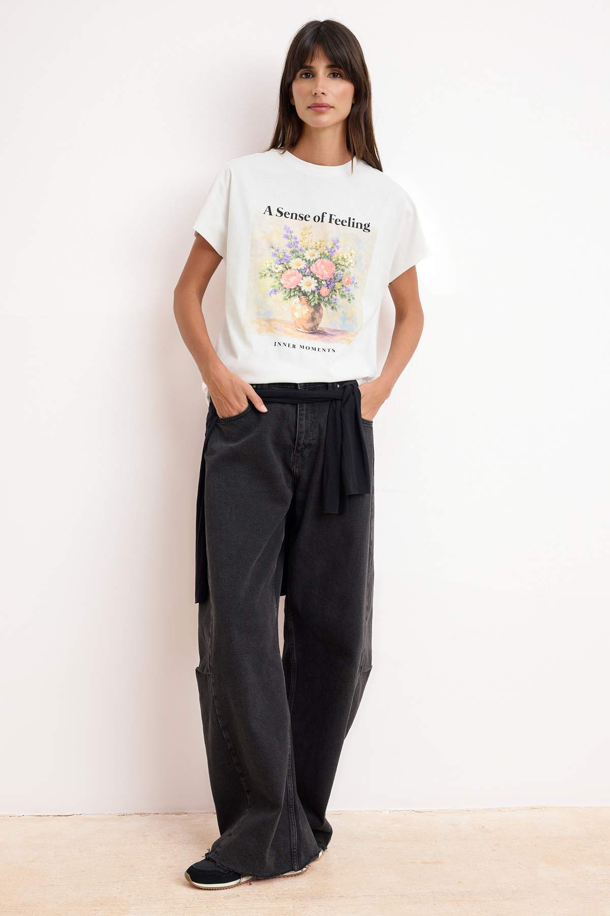 zenska-t-shirt-majica-sa-cvjetnim-printom