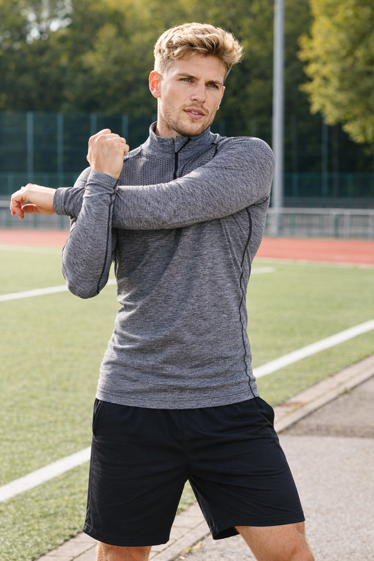 MioFit Erkek Ultimate Fermuar Yakalı Uzun Kollu Dikişsiz Spor Tişört görsel 3