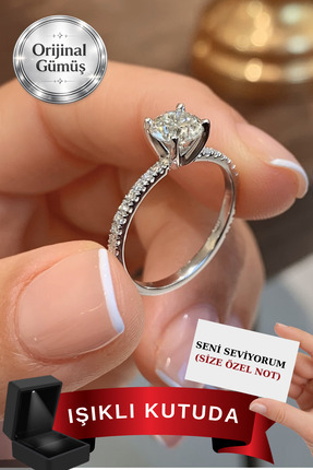 CARAT STONE Işıklı Kutuda 1 Carat Kadın Gümüş Yüzük (pırlanta Işıltılı)