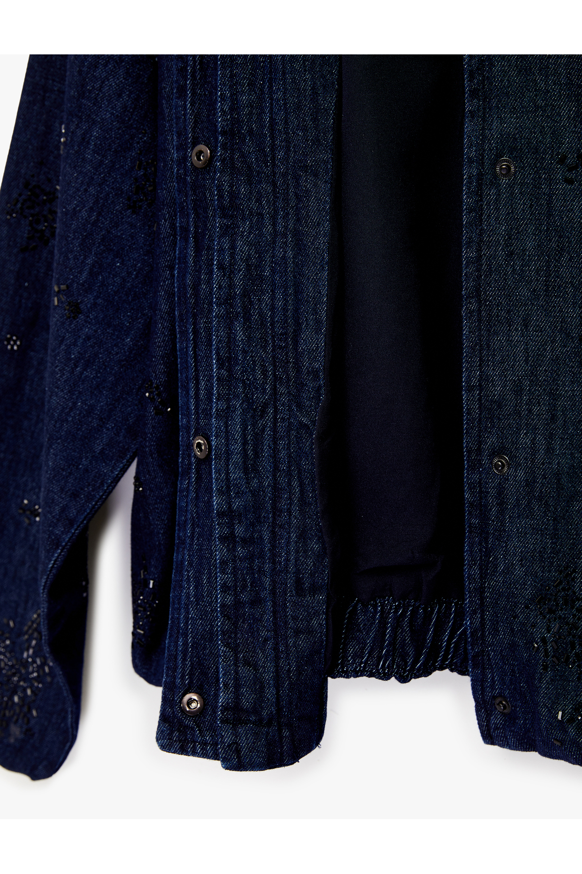 Koton  Taş Detaylı Uzun Kollu Düğmeli Yuvarlak Yaka Denim Ceket - Görsel 6