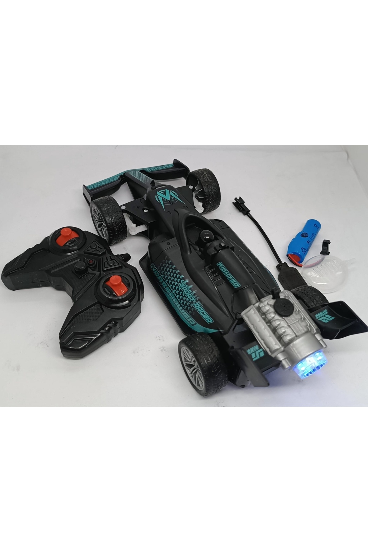 LRS STORE Uzaktan Kumandalı Şarjlı Araba Full Fonsiyon F1 Formula 1 Arabası Buhar Çıkaran fotoğrafı 4 (önizleme)