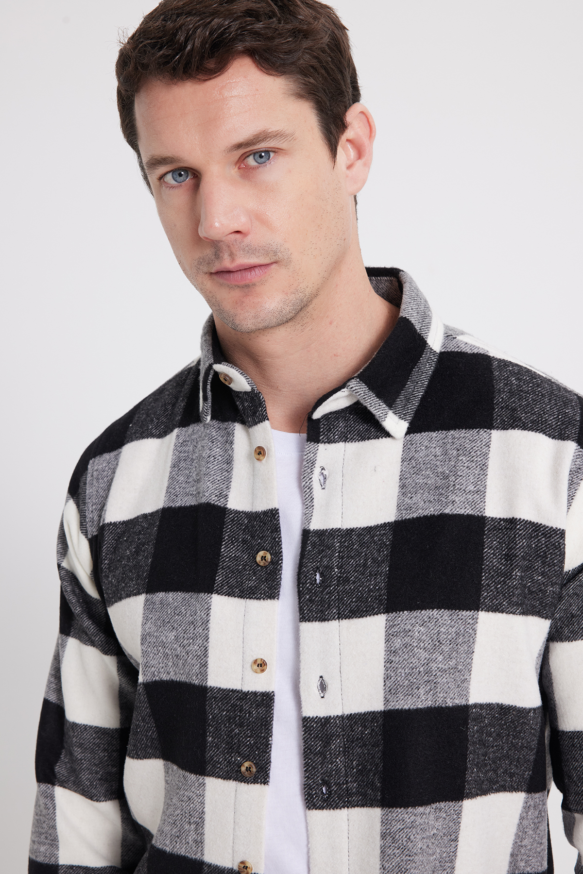 Tudors پیراهن باریک و باریک مردانه چوب بری زمستانی — مشکی DR250028-3107