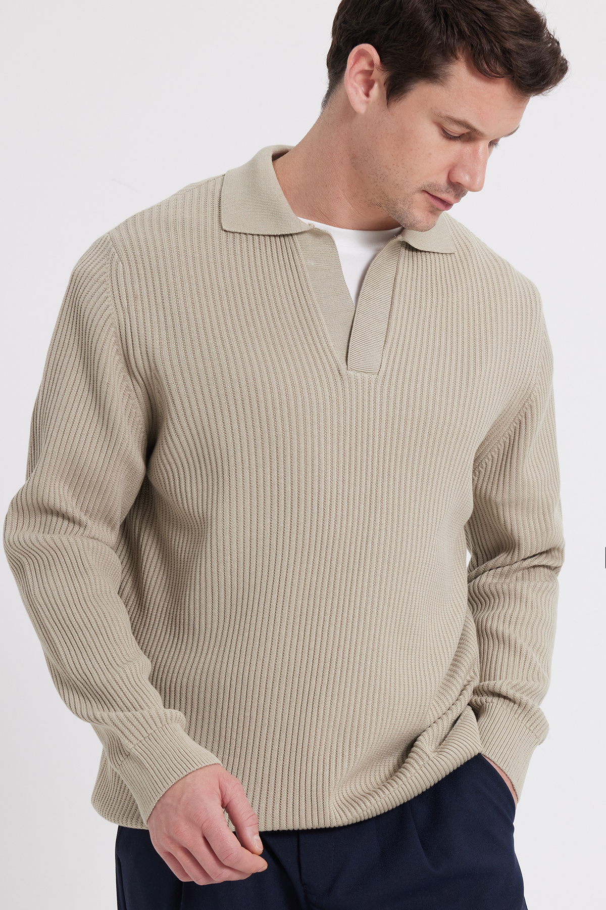 Tudors  Erkek Standart Fit Normal Kesim Pamuklu Polo V Yaka Taş Kazak - Görsel 7