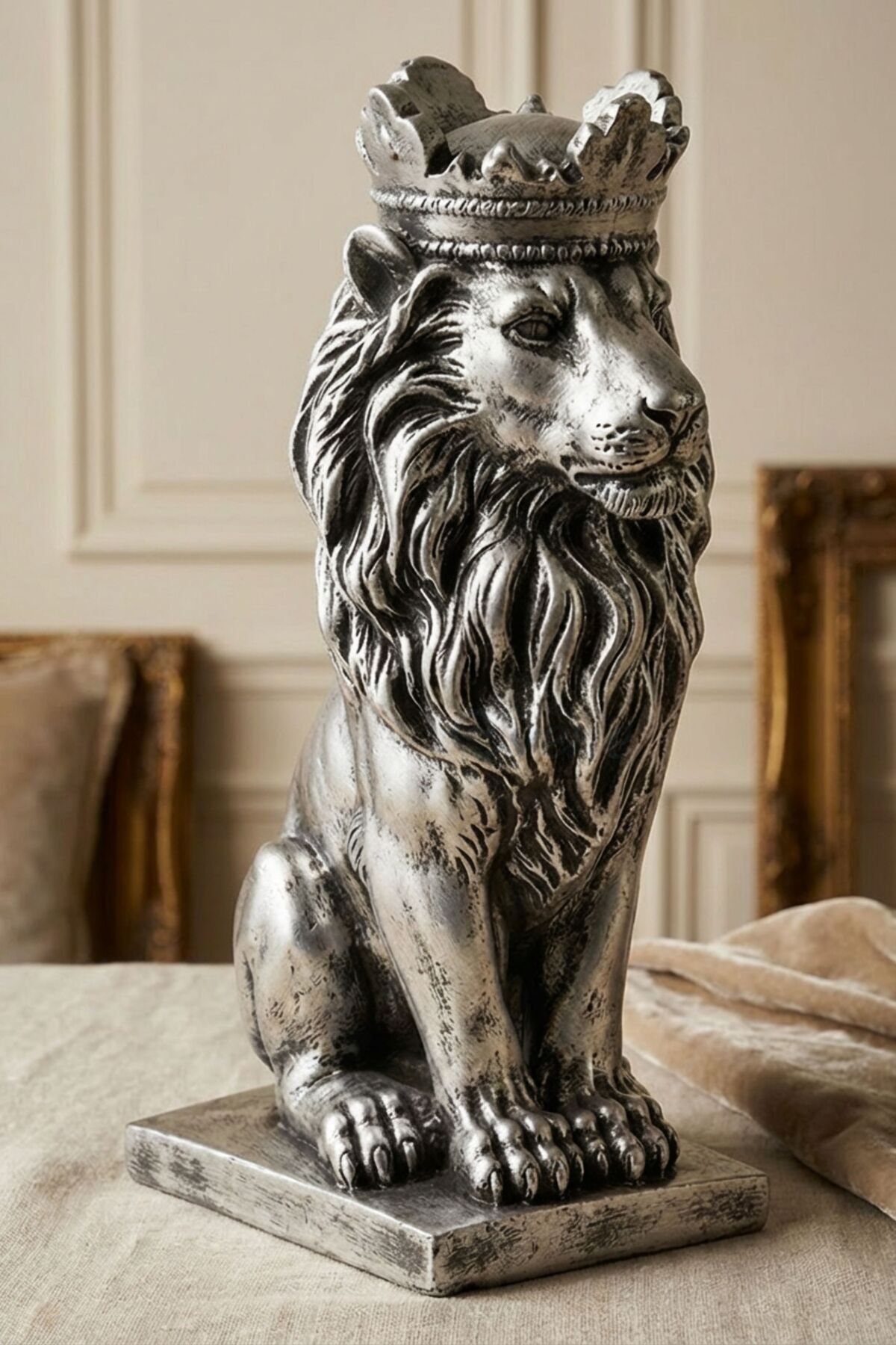 Trinket Decorative Object Sculpture Crowned Lion Trinket Decorative Ornaments Silver Antique Color Model 34